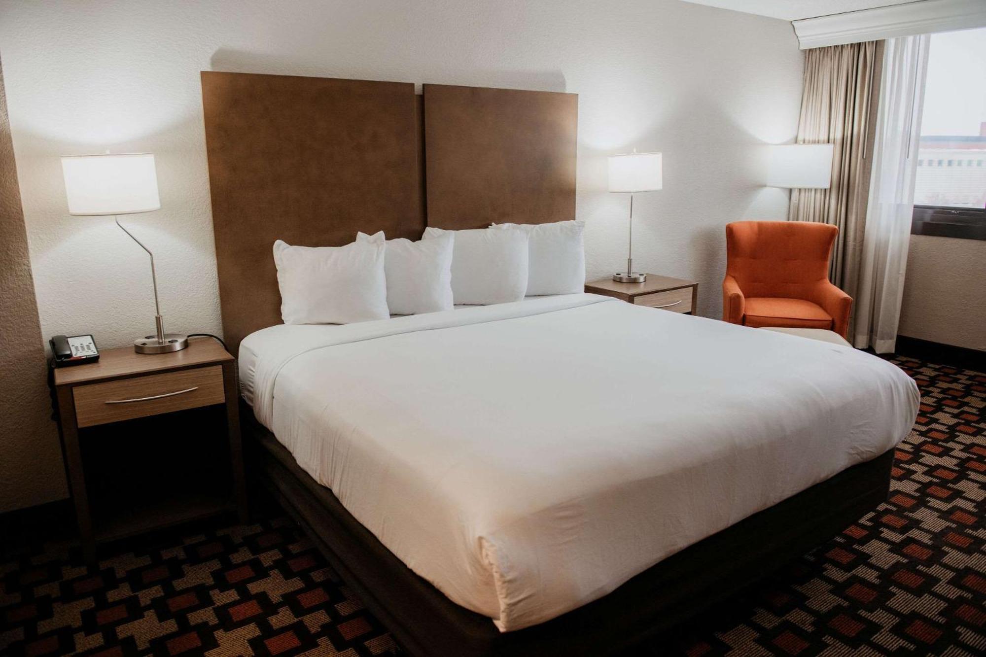Radisson Hotel St Paul Downtown เซนต์พอล ภายนอก รูปภาพ