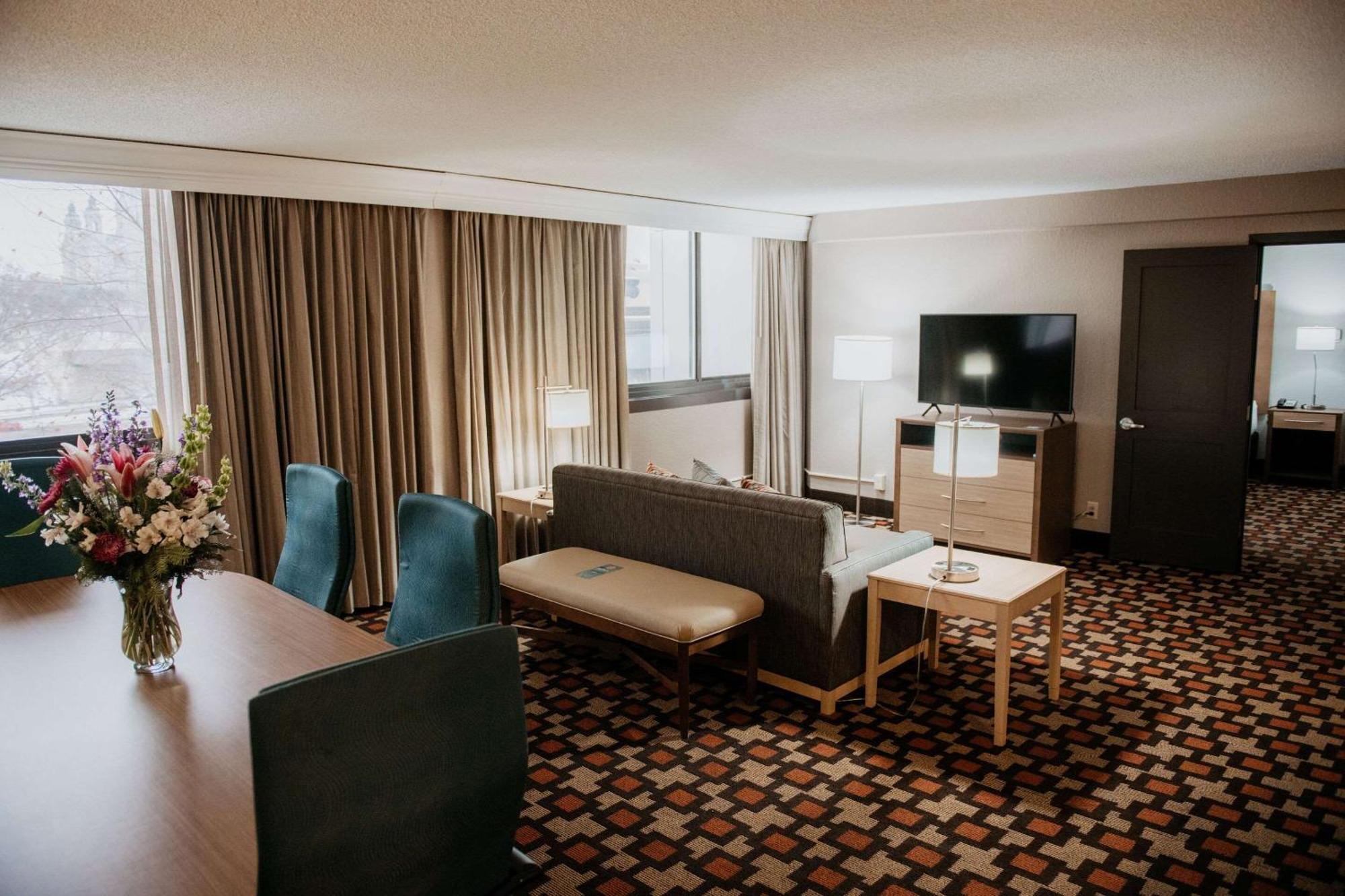 Radisson Hotel St Paul Downtown เซนต์พอล ภายนอก รูปภาพ